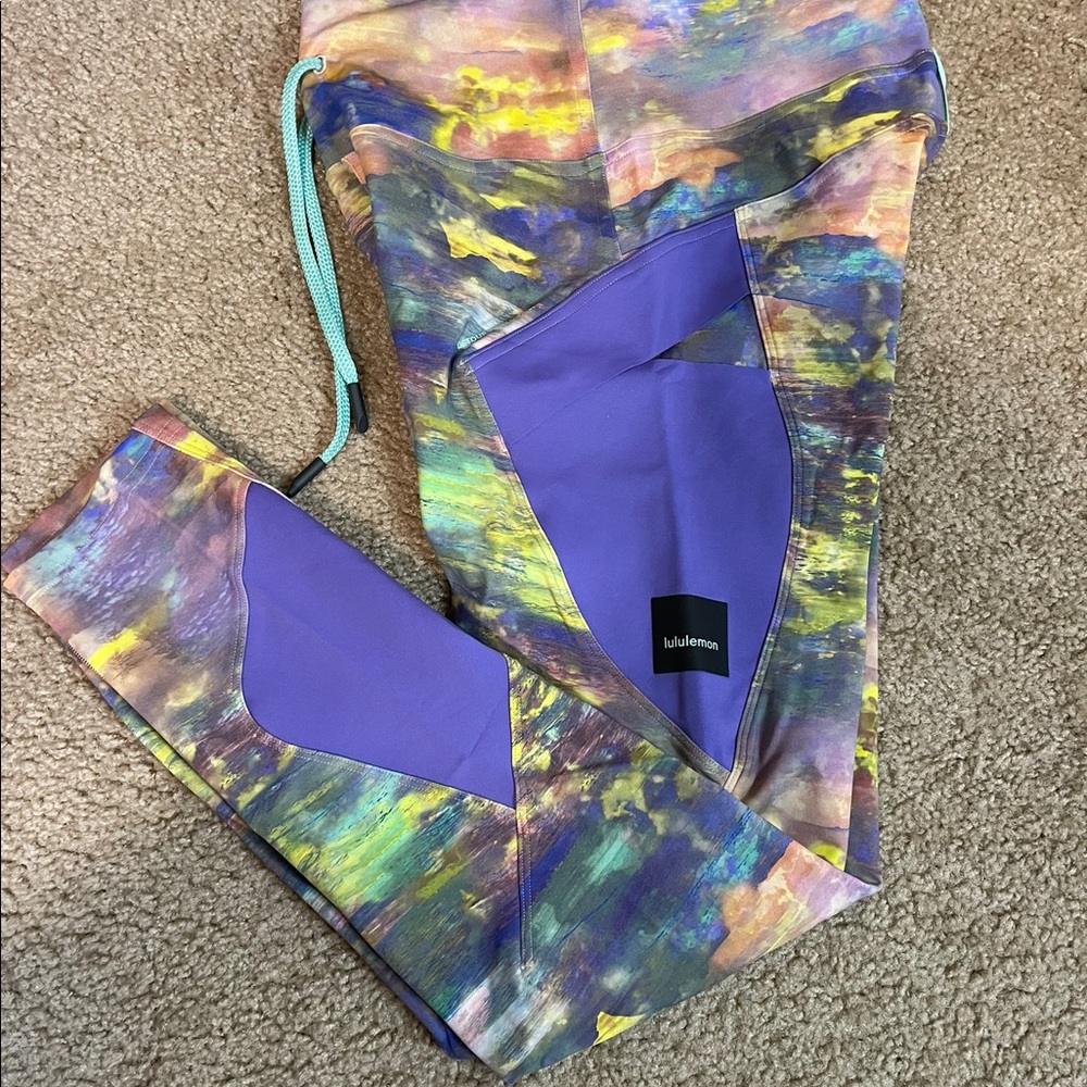 New Lululemon Cargo Super-High-Rise Hiking Tight 25"